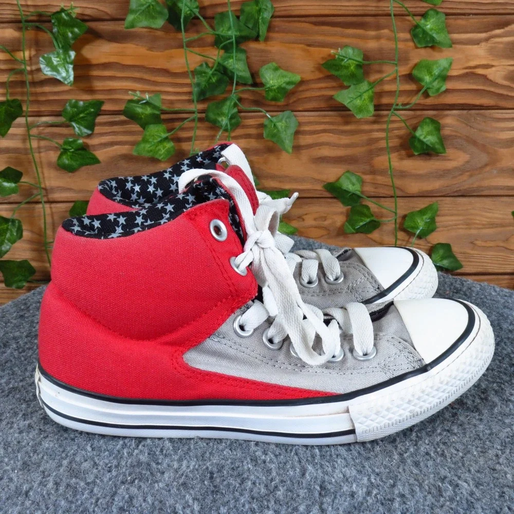 Converse‎ High Street Boys Athletic Shoe Size 2 Casual Red Grey Canvas Sneakers